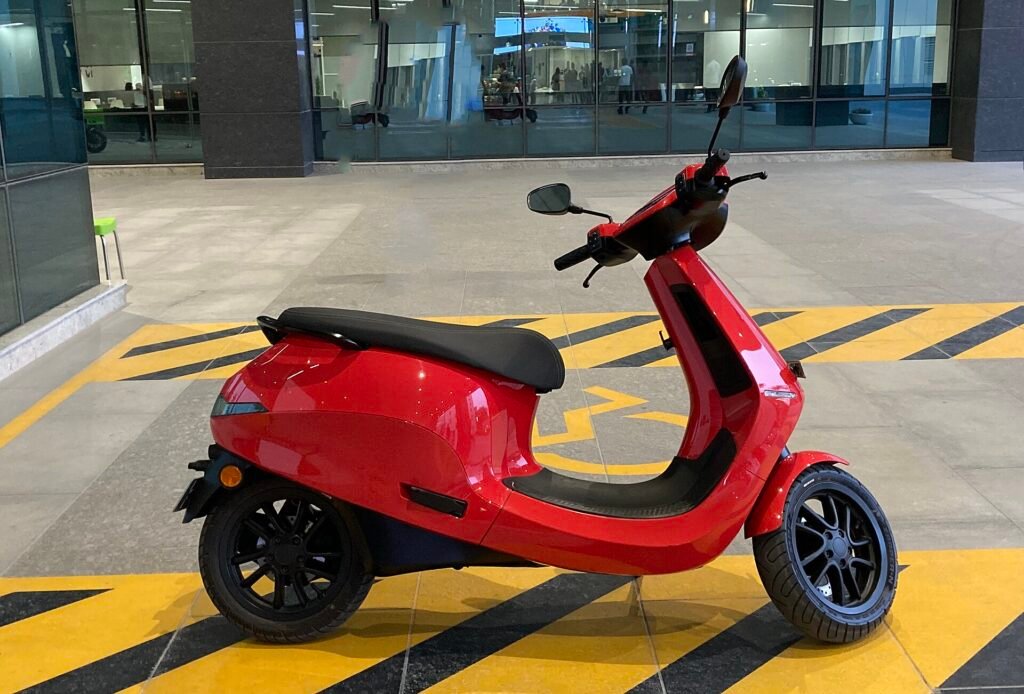Bajaj Overtakes Ola Electric as Ather, Hero, VinFast Prep New Scooters for August 2026