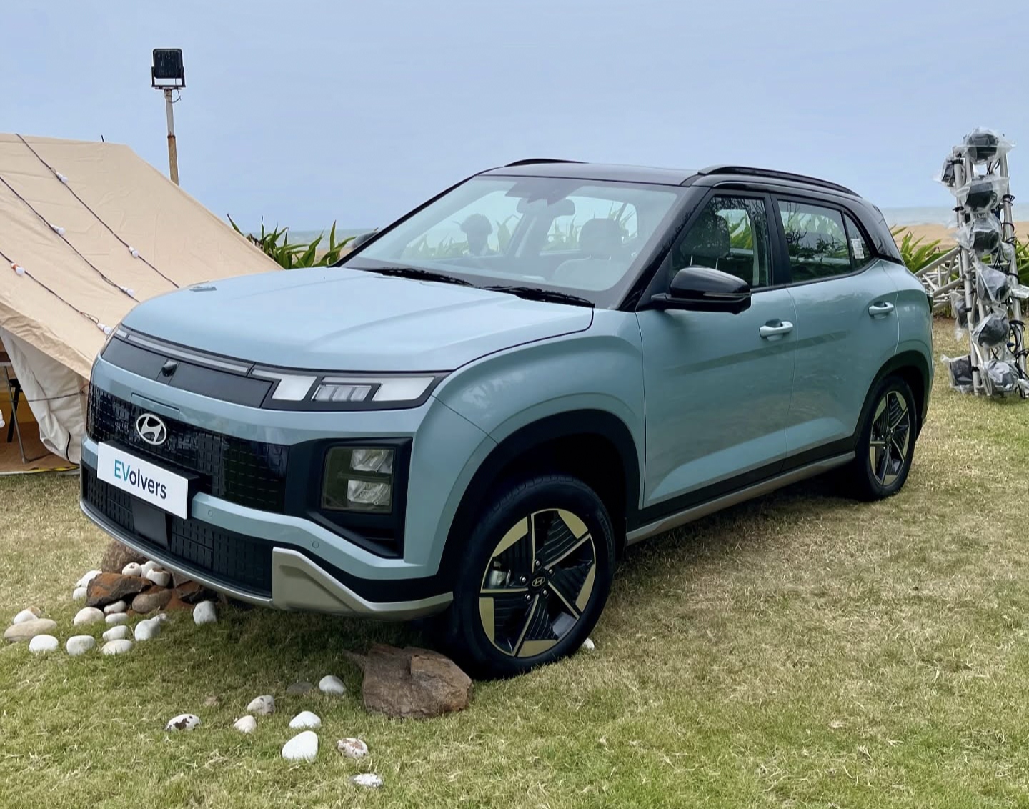 Claimed vs Real EV Range in India: What 15 Electric Cars Actually Delivered, Why the Gap Runs From 7% to 40%, and How to Work Out Your Own Number Before You Buy